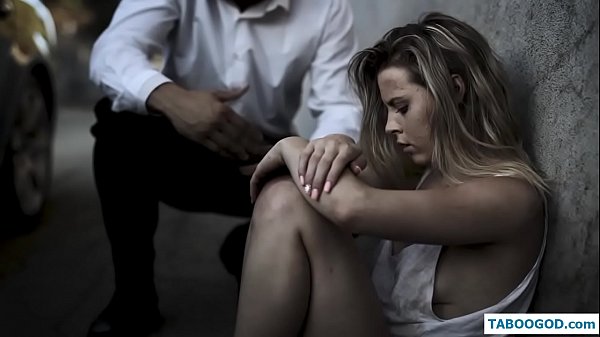 Kinky dab neeg: hluas nkauj tsis muaj tsev nyob